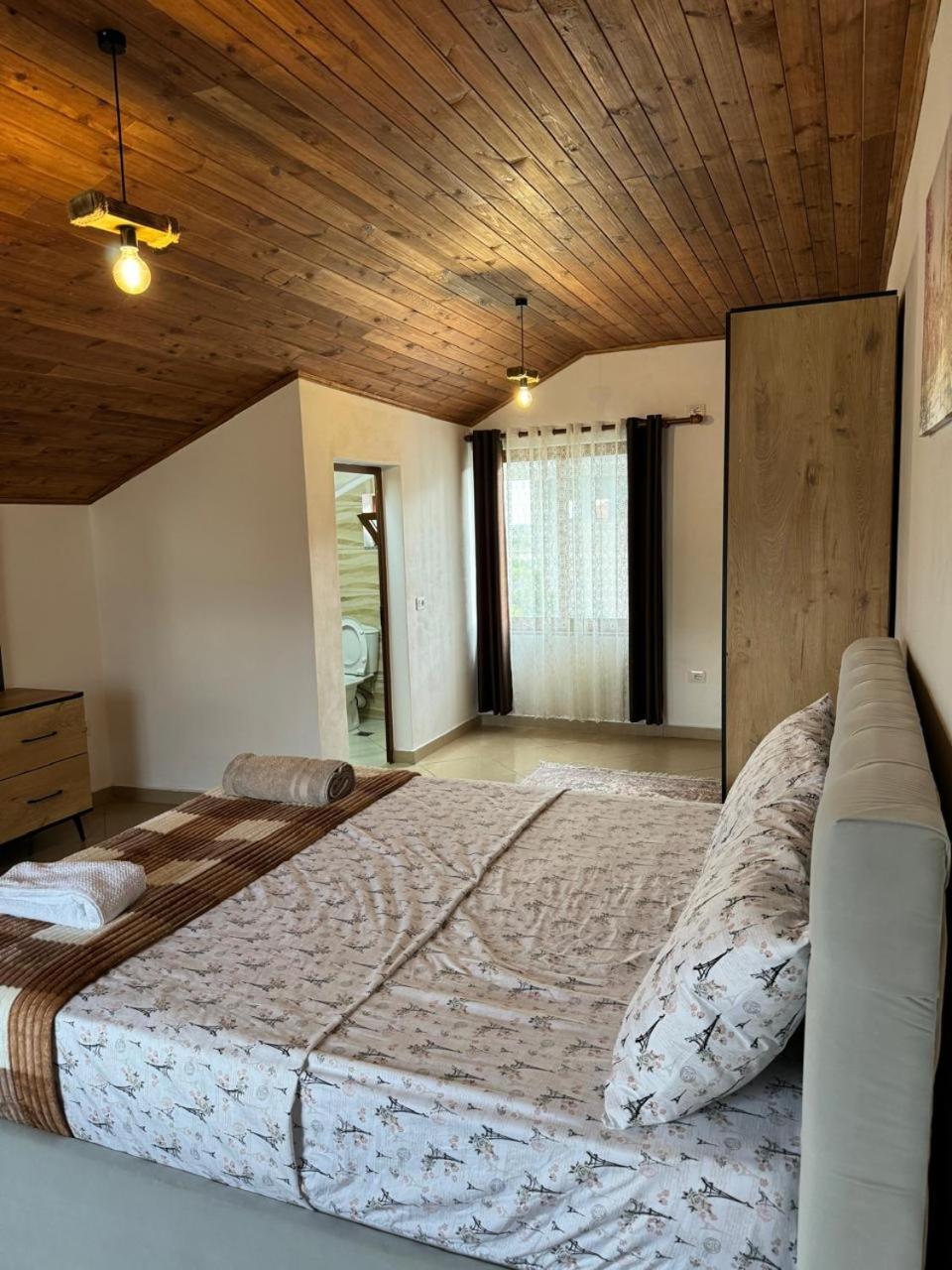 Villa Zefi Rrenc Papaj Luaran gambar